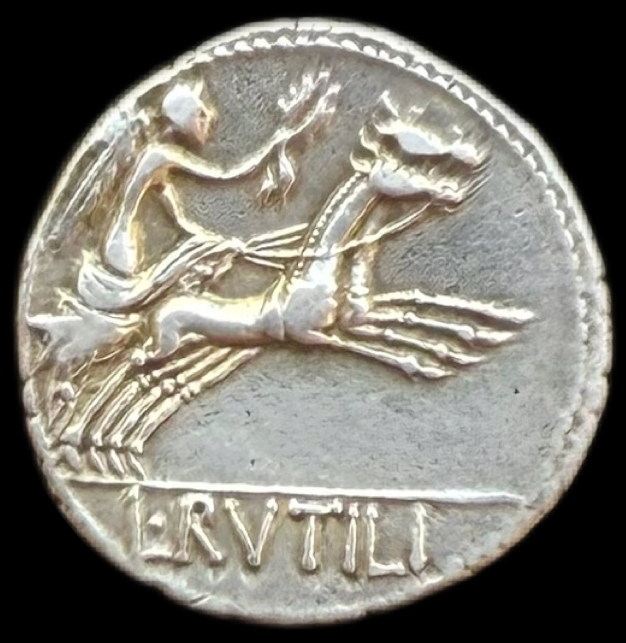 Denario republicano Rutilia